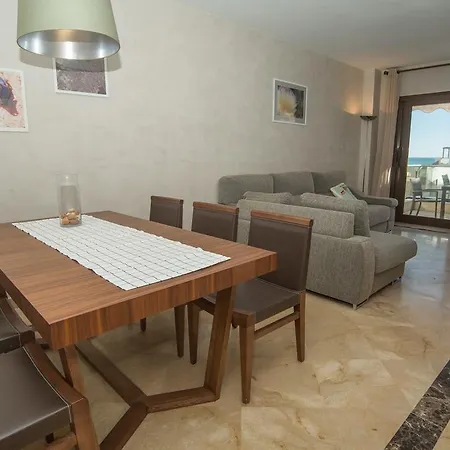 Apartment Marina Del Castillo 136 *