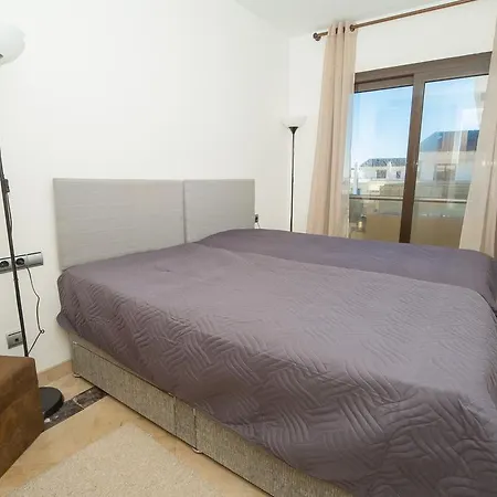 Apartment Marina Del Castillo 136 *