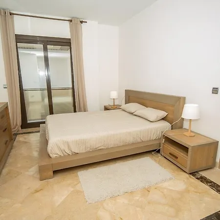 Marina Del Castillo 136